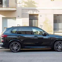 Un bărbat a primit 1.900.000$ de la BMW pentru că și-a prins degetul în portieră. Ce argument a adus Foto: Profimedia images (fotografie cu caracter ilustrativ)