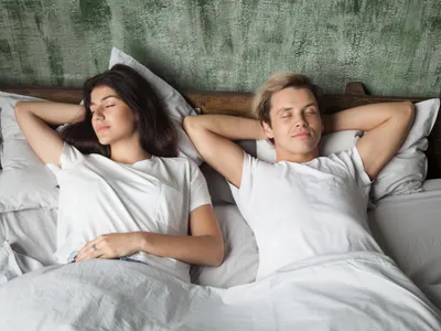 Motivul pentru care visezi că partenerul te înșeală. Este premoniție sau teamă? - Foto: Freepik (Imagine cu rol ilustrativ)