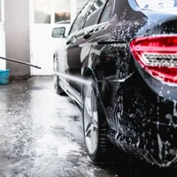 AMENDĂ de până la 1.500 de lei dacă speli mașina aici. De ce este interzis locul? - Foto: Freepik