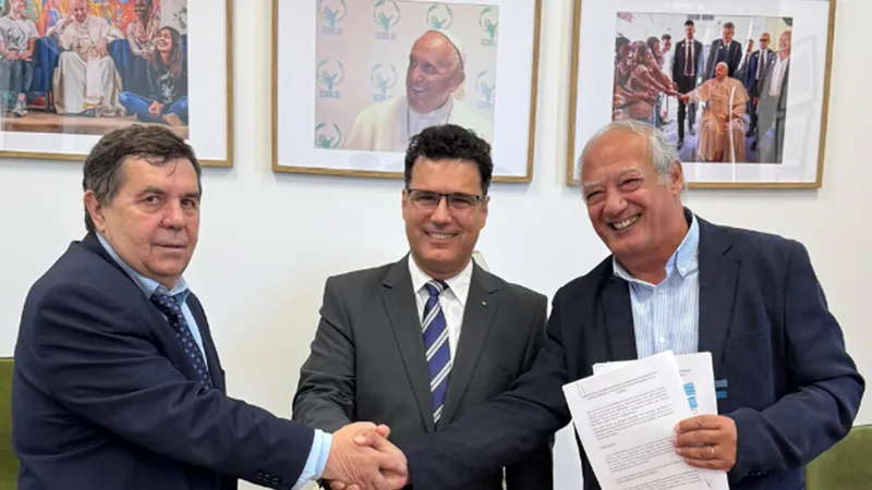 Un nou program de masterat, lansat de SNSPA și University of Meaning, universitate care funcționează sub autoritatea Statului Vatican Foto: SNSPA