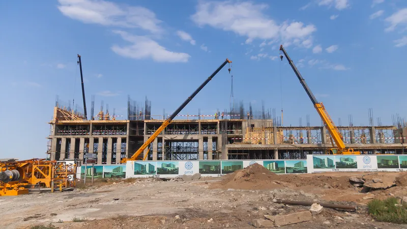 Construcțiile din orașul Agdam Foto: Realitatea.md