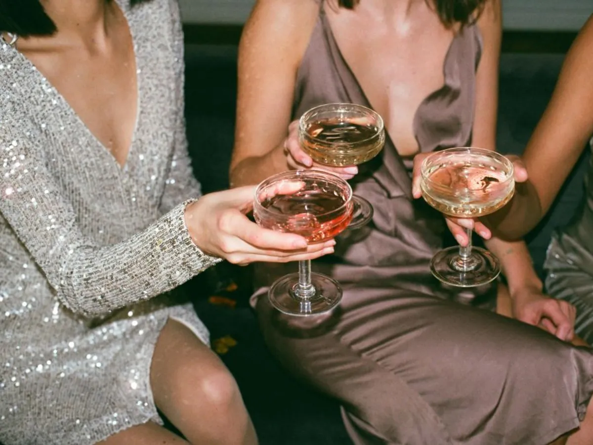 Instituțiile de stat din Iași tratează alcoolismul ca acum 50 de ani - Foto: Pexels/Inga Seliverstova