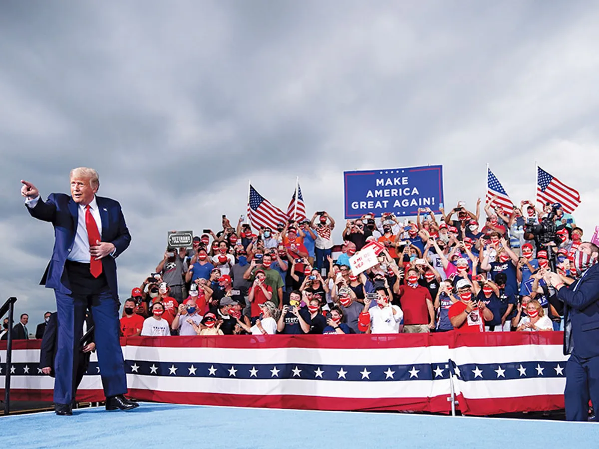 Președintele Trump la un miting de campanie din Carolina de Nord