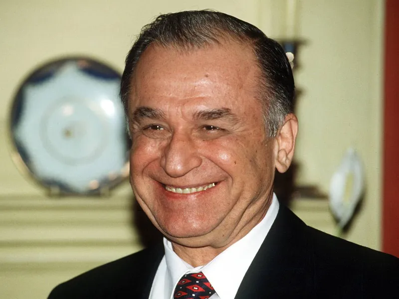 Foto: Ion Iliescu avea o pensie consistentă de la statul român Sursa: Profimedia Images