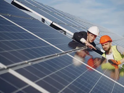 Sistem de panouri fotovoltaice - Foto: Freepik (rol ilustrativ)