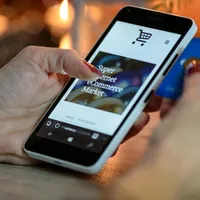 Ce este CNP-ul fiscal și cum îi va influența pe români în viitor? Cumpărăturile online, verificate Foto: Pexels (fotografie cu caracter ilsutrativ)
