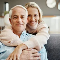 570 lei în plus la pensie timp de 6 luni pentru anumiți pensionari. Se dau 2 ajutoare de încălzire - Foto: Freepik