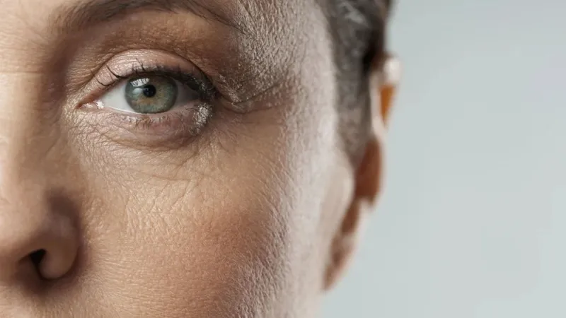 Planta numită „aurul verde”. Remediu natural pentru femei: reduce ridurile și încetinește menopauza - Foto: Profimedia Images (imagine cu rol ilustrativ)