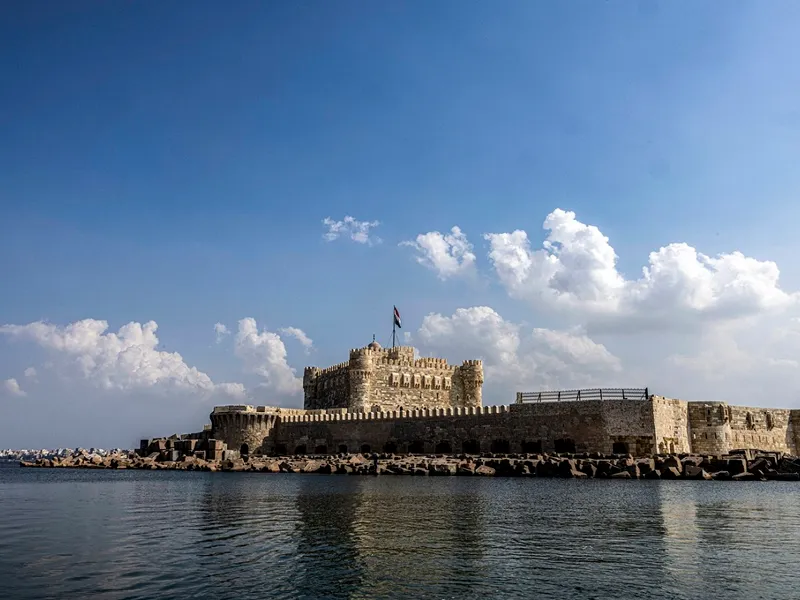 Farul din Alexandria, una din cele 7 minuni ale lumii antice, a fost găsit
