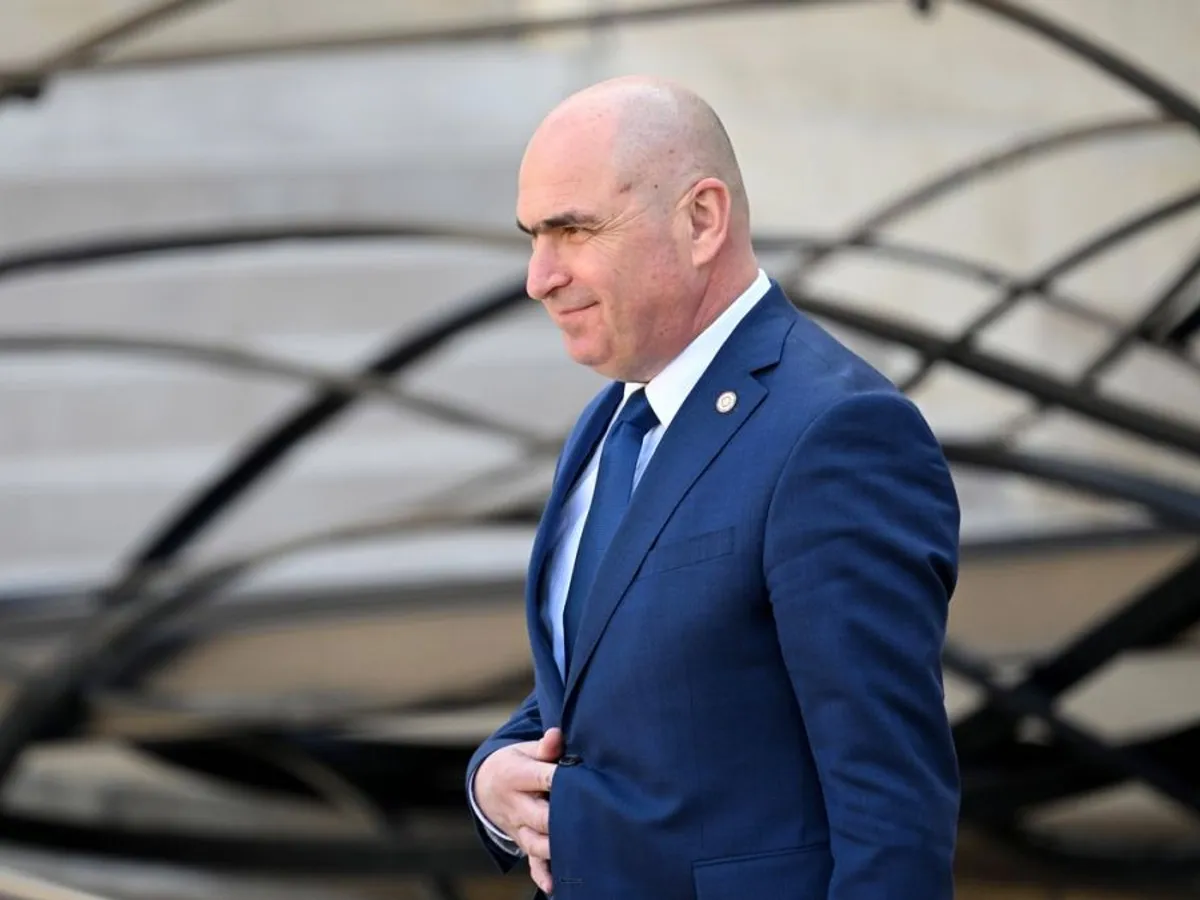 Preşedintele ad-interim al României, la reuniunea de la Paris, de acum două zile - Foto: Profimedia Images