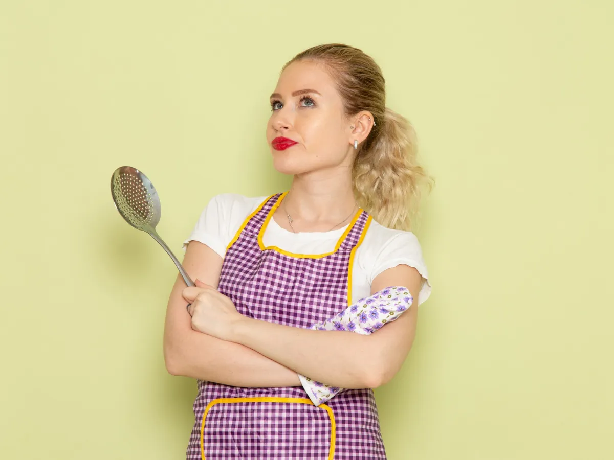 Cum să gătești o ciulama de pui ca la bunica acasă? Rețeta tradițională pe care poți să o mănânci cu mămăligă - Foto: Freepik (Imagine cu rol ilustrativ)