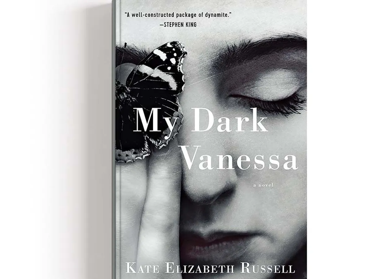 My Dark Vanessa/ Vanessa mea cea întunecată, de Kate Elizabeth Russell