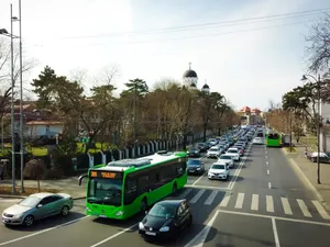 STB anunță modificări ale unor trasee de autobuz - Foto: Facebook/Societatea de Transport București - STB SA - cu rol ilustrativ