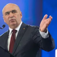 Coaliția, pe un butoiu de pulberi. PSD, gata să facă opoziție. Cum vede Bolojan criza din Guvern - Foto: Profimedia images