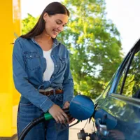 Atenție, șoferi! Prețul CO2-ului crește la 55 €/tonă în 2025. Cu cât se scumpesc benzina și motorina - Foto: Freepik - Imagine cu rol ilustrativ