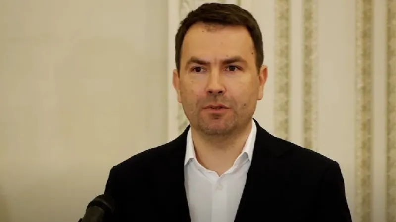 Cătălin Drulă nu are „oficial” nicio informaţie despre plecarea lui Cioloș din USR / news.ro