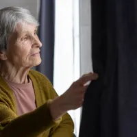 Escrocherie la pensie. Pensionari furați de falși angajați ai unei firme de distribuție gaze - Foto: Freepik (Imagine cu rol ilustrativ)