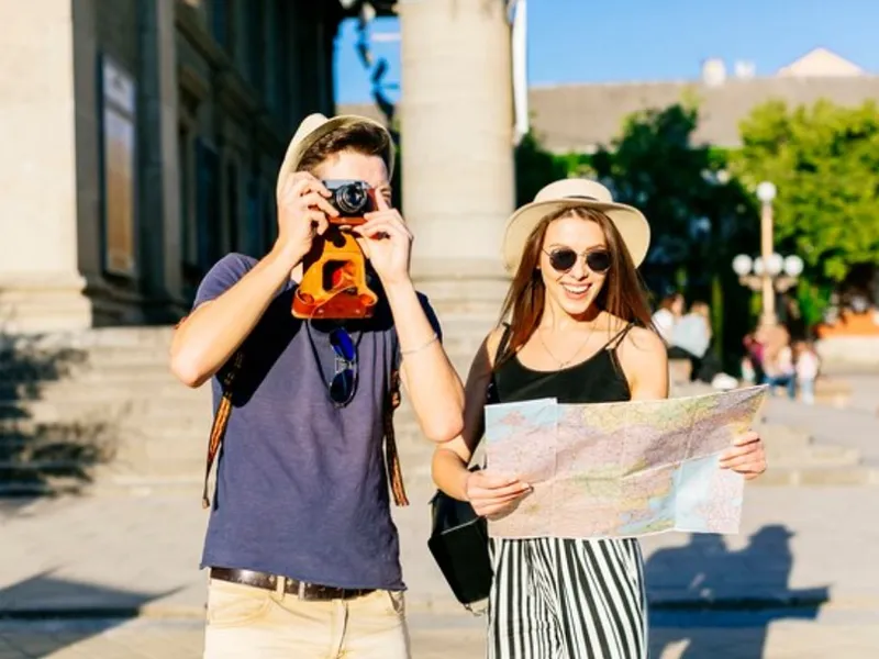 Un job ca o vacantță câștigă teren în rândul tinerilor Foto: Freepik.com