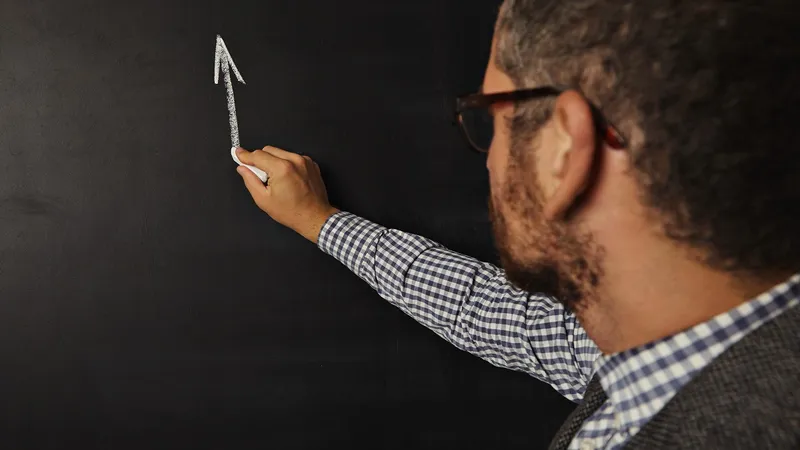 Secretar de stat în Educație a dat meditații fără taxe. Anunțurile profesorilor, la mica publicitate / FreePik.com