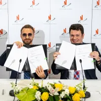Cosmin Ghiță (dreapta), CEO Nuclearelectrica SA, și Carlo Beltrame, CEO AFV Beltrame Group