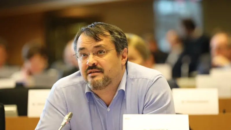 Cristian Ghinea a rezistat în Parlamentul European doar un an și jumătate. Foto pagina FB Cristian Ghinea