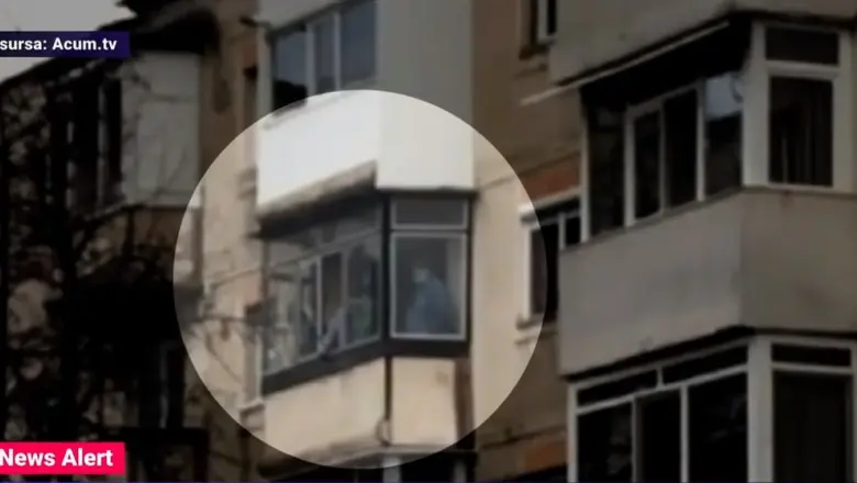 Agresorul din Onești nu voia să ucidă. Aici, în balcon, cu victimele. Captură Digi24