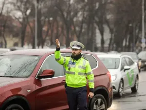 Atenție, șoferi! De la 1 octombrie, s-a modificat Codul Rutier. Poliția vă poate lua permisul ușor - Foto: Profimedia Images (Imagini cu rol ilustrativ)