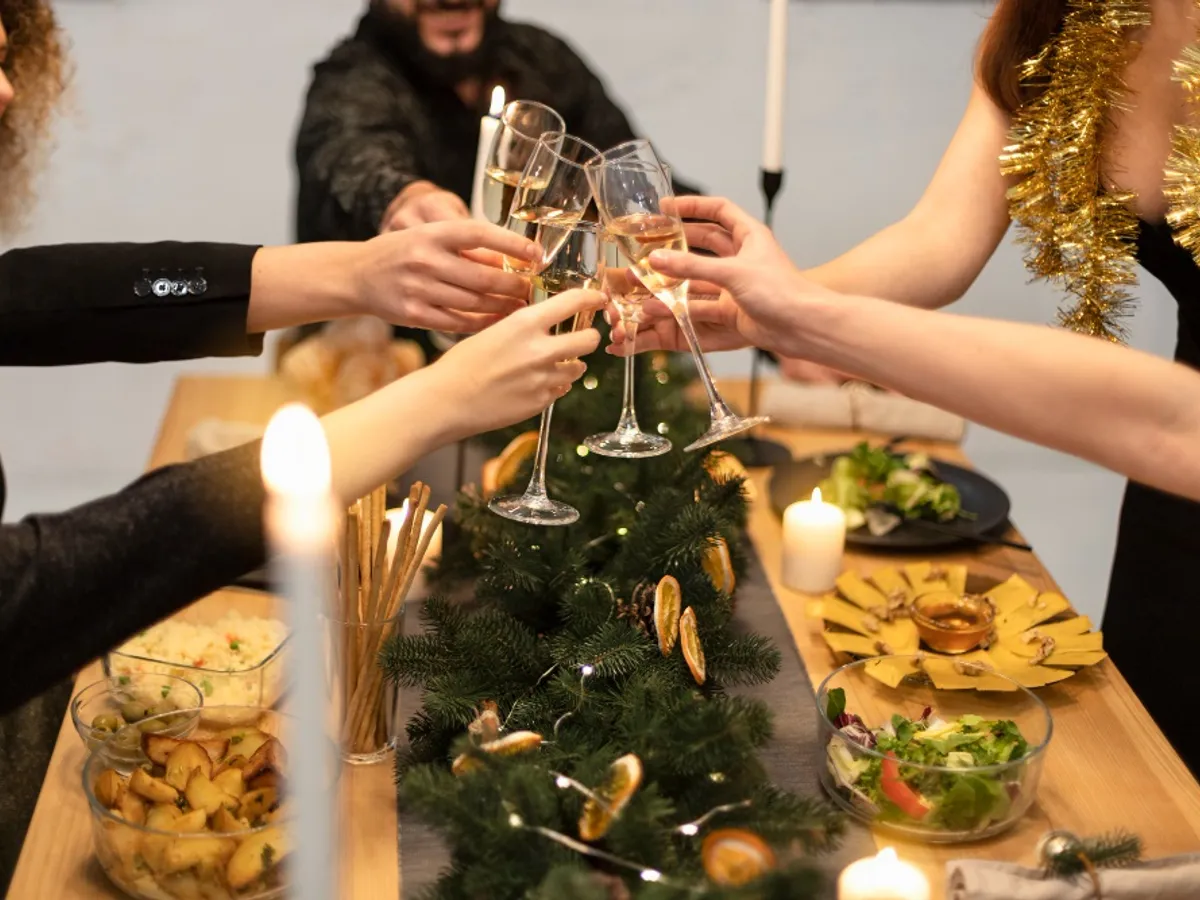 Petrecere de Anul Nou - Foto: Freepik (rol ilustrativ)