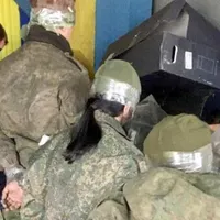 Ucrainenii deportați în Rusia, bătuți și maltratați de soldații ruși/FOTO: Twitter/Michael MacKay