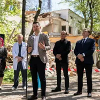 Ionuț Stroe, la startul noului spital de la Marius Nasta: „Marile Proiecte se fac cu bani europeni” - Foto: Facebook/Ionuț Stroe