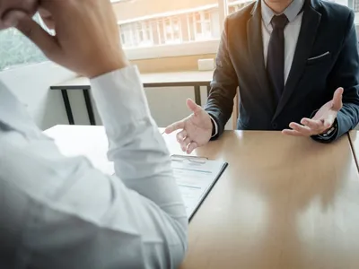 Veste bună, pentru salariați! Pot verifica online ce modificări fac angajatorii în cartea de muncă - Foto: ziaruldeiasi.ro