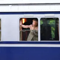 Trenul Regal: Călătorie simbolică la sărbătoarea națională de 10 Mai / libertatea.ro