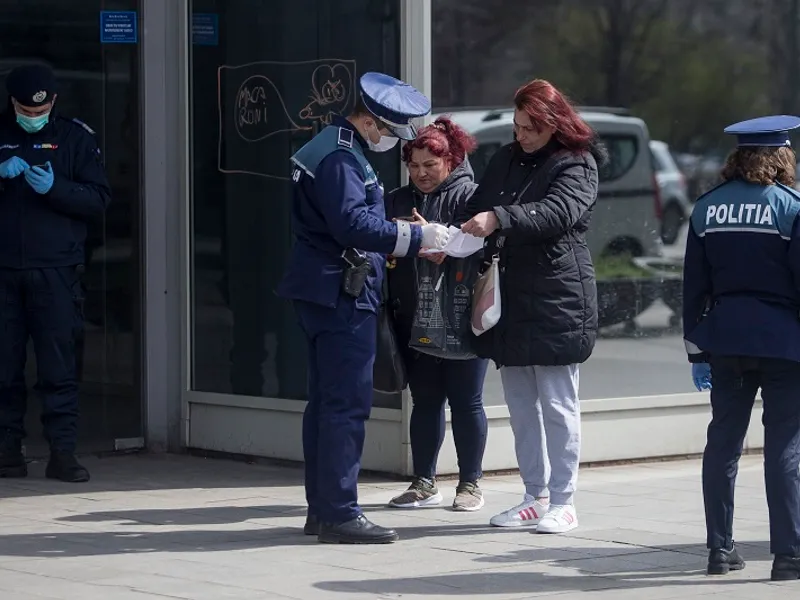 Lista orașelor unde este obligatoriu de azi certificatul verde. Imagine: Inquam Photos/Alexandra Pandrea