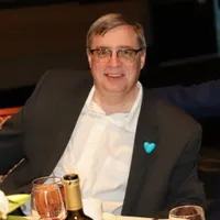 Istoricul pedofil american Kurt Treptow, condamnat în România, a ajuns director în Las Vegas Foto: Facebook