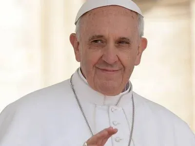 Suveranul Pontif, la un pas de moarte. FOTO: Facebook
