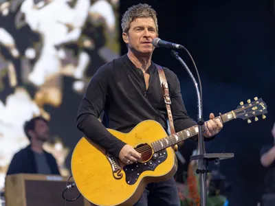 Cu ce sumă s-a vândut o chitară a lui Noel Gallagher de la Oasis. „Cea mai bună din lume” - Foto: Profimedia Images