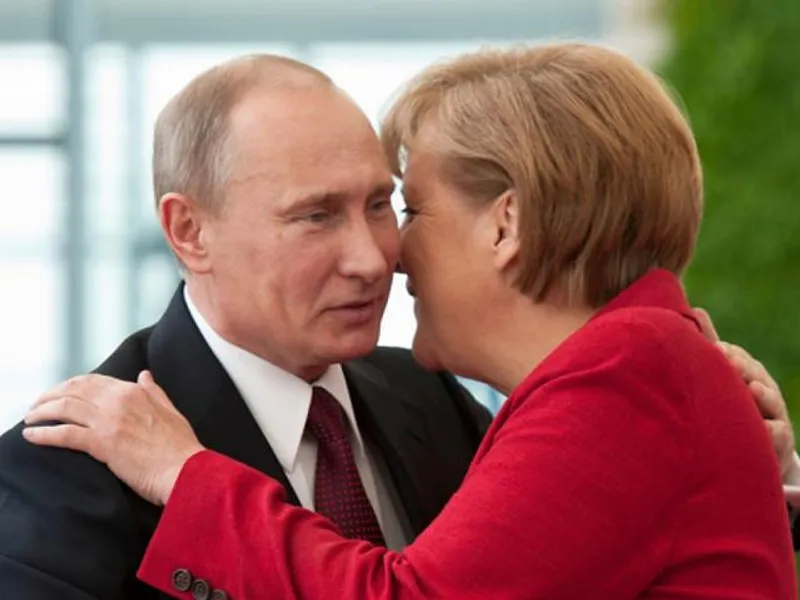 Relația dintre Angela Merkel și Vladimir Putin au avut întotdeauna o relație apropiată - Foto: Profimedia Images