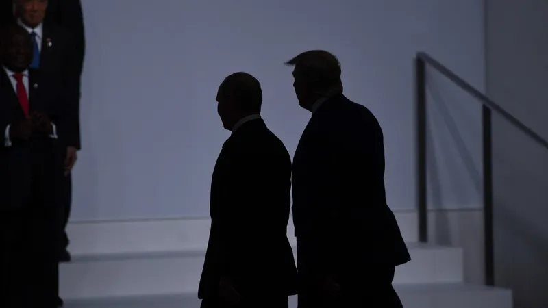 „Îngenunchează” Trump în fața lui Putin? I-ar propune acces la resursele naturale din Alaska (SURSE) - Foto: Profimedia Images