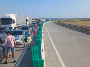 Aplicație live, pentru coșmarul de pe Podul Giurgiu-Ruse. Timpi de așteptare și statistici pe ore - Foto: Facebook / Forum Grecia
