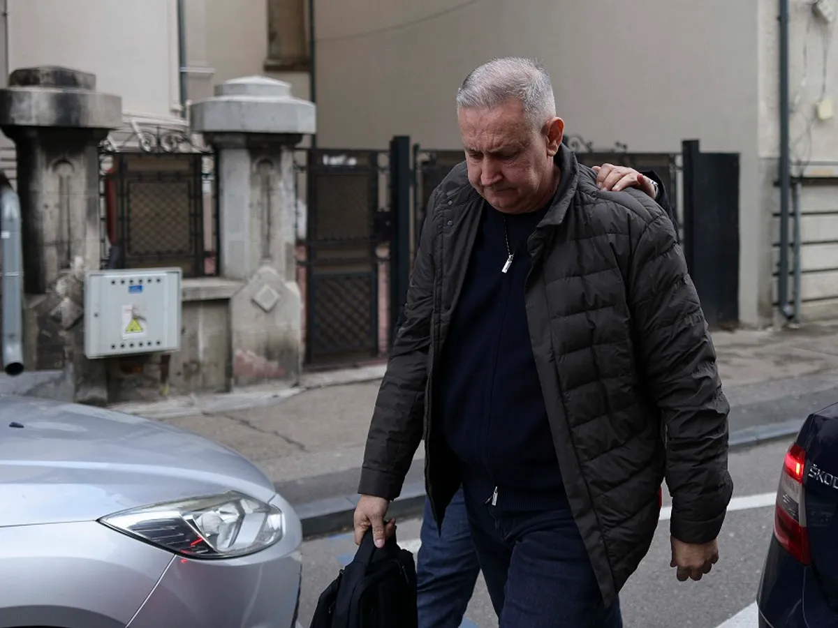 Șeful ARR, arestat pentru corupție. Avea în casă 500.000 € din șpăgi