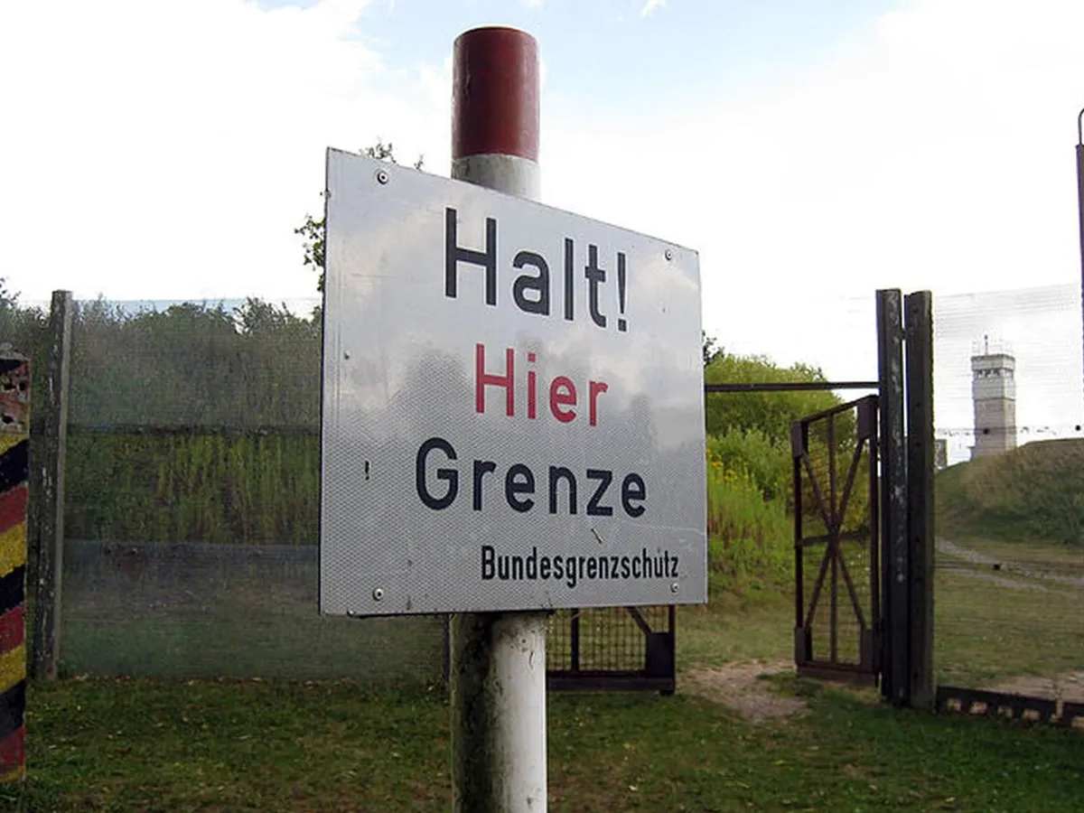 Graniţă din Cortina de Fier,la Schlagsdorf, între Germania de Est şi Republica Federală Germană, desfiinţată în 1990 - Foto: Wikipedia/ChrisO/CC BY-SA 3.0 / imagine cu caracter ilustrativ