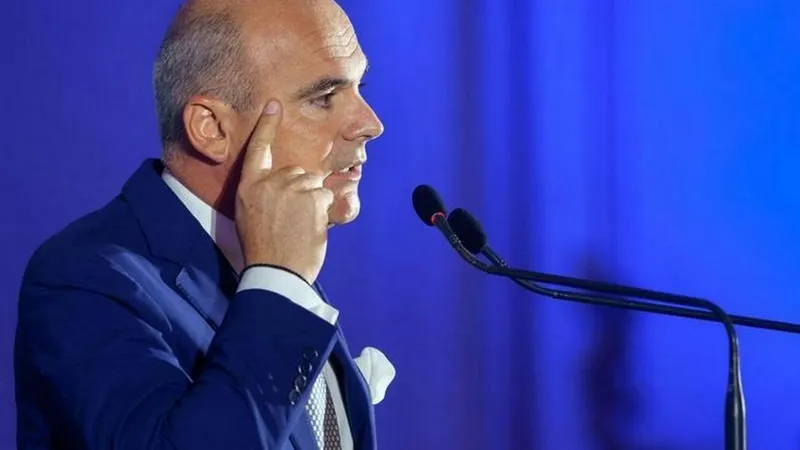 Rareş Bogdan, despre liste comune PNL-PSD la alegeri: „Singura şansă a PNL este să meargă singur” - Foto: Profimedia Images