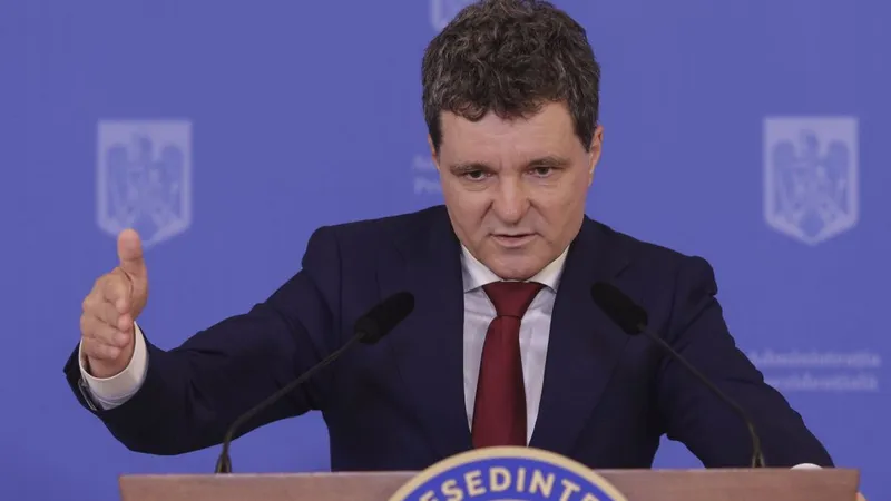 Nicuşor Dan: "Pensia pe care o ia magistratul e cât salariul. Este total aberant" - Foto: INQUAM PHOTOS/Octav Ganea