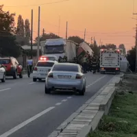 Accident tragic în Dolj. Un microbuz plin cu bulgari a intrat cu viteză într-un TIR oprit/FOTO: Facebook/Paul Sorin Chirca