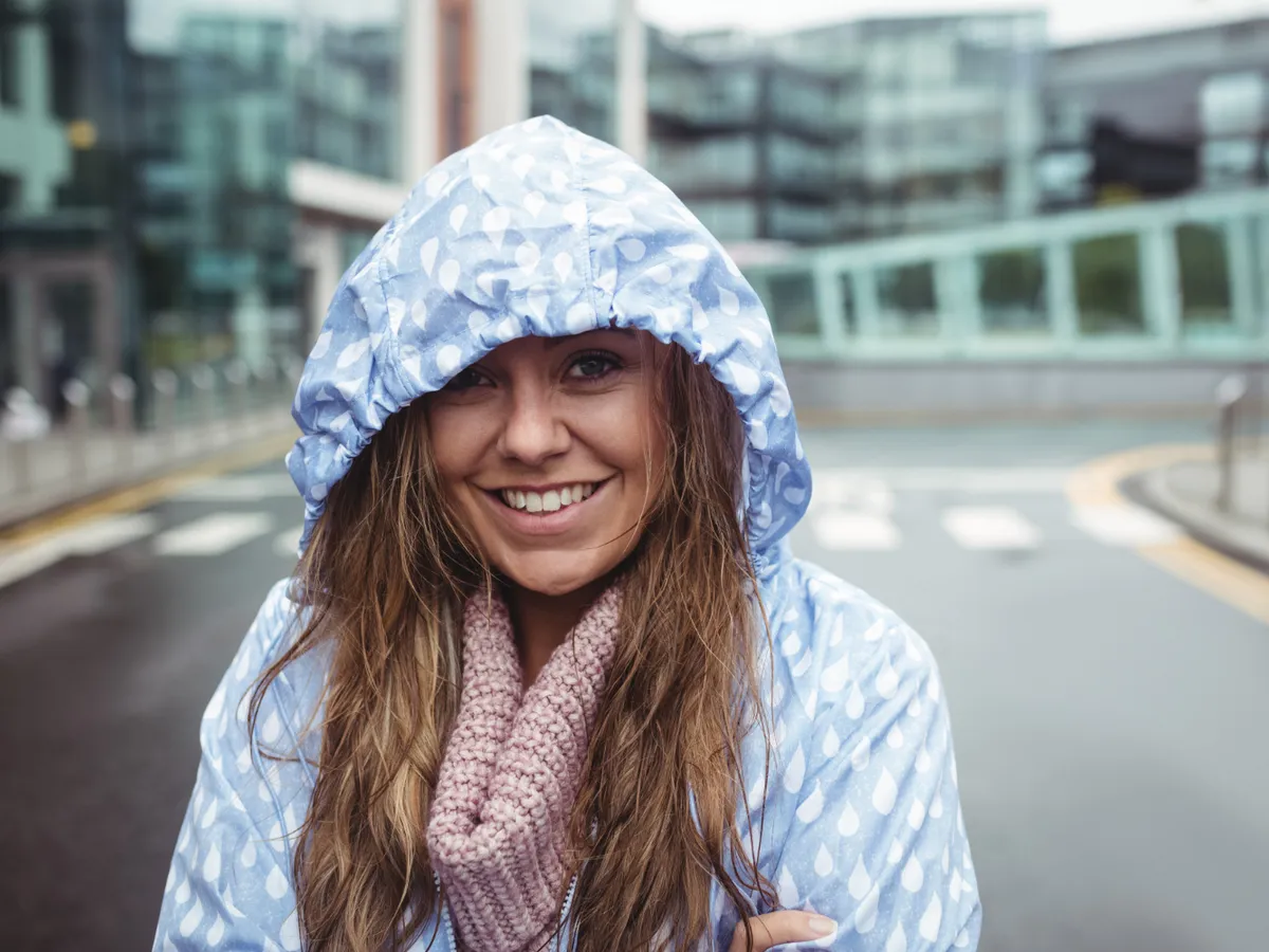 Furtuni de vară în plină iarnă și zăpadă neașteptată lovesc sud-estul României. Meteorologii fac avertizarea