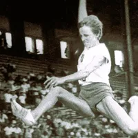 Viorica Viscopoleanu, campioană olimpică la săritura în lungime Foto: COSR.ro
