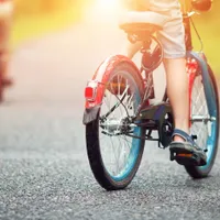 Tragedie cumplită în Cluj. Un copil de 11 ani a murit înecat în timp ce își umfla roata la bicicletă - Foto: Profimedia images - Caracter ilustrativ