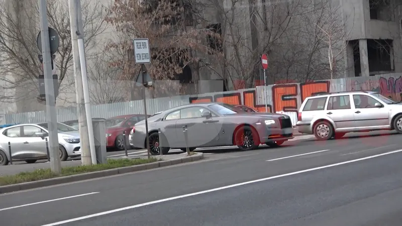Dacă Viviana Rădoi are BMW Alpina B7, Mirel Rădoi și-a luat Rolls-Royce Wraith de +300.000 €. / Foto: captură video, spynews.ro