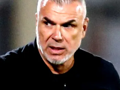 Pe față! Cum a fost numit Cosmin Olăroiu în Emirate, după ce a ratat calificarea directă la Mondial