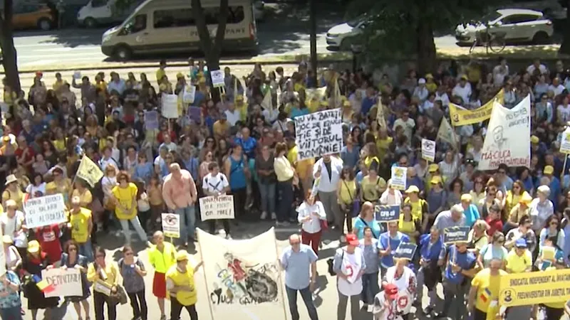 Protest al profesorilor - Foto: captură video Youtube/Televizikunea Europa Nova Timişoara - imagine cu caracter ilustrativ